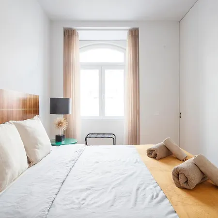 Πανσιόν Premium Flat In Baixa & Quiet 3*