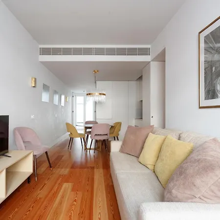 Πανσιόν Premium Flat In Baixa & Quiet 3*