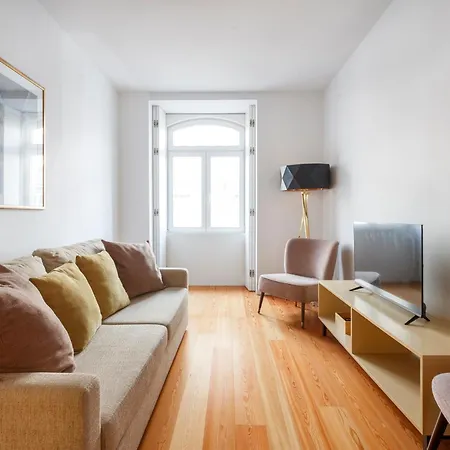 Πανσιόν Premium Flat In Baixa & Quiet 3*